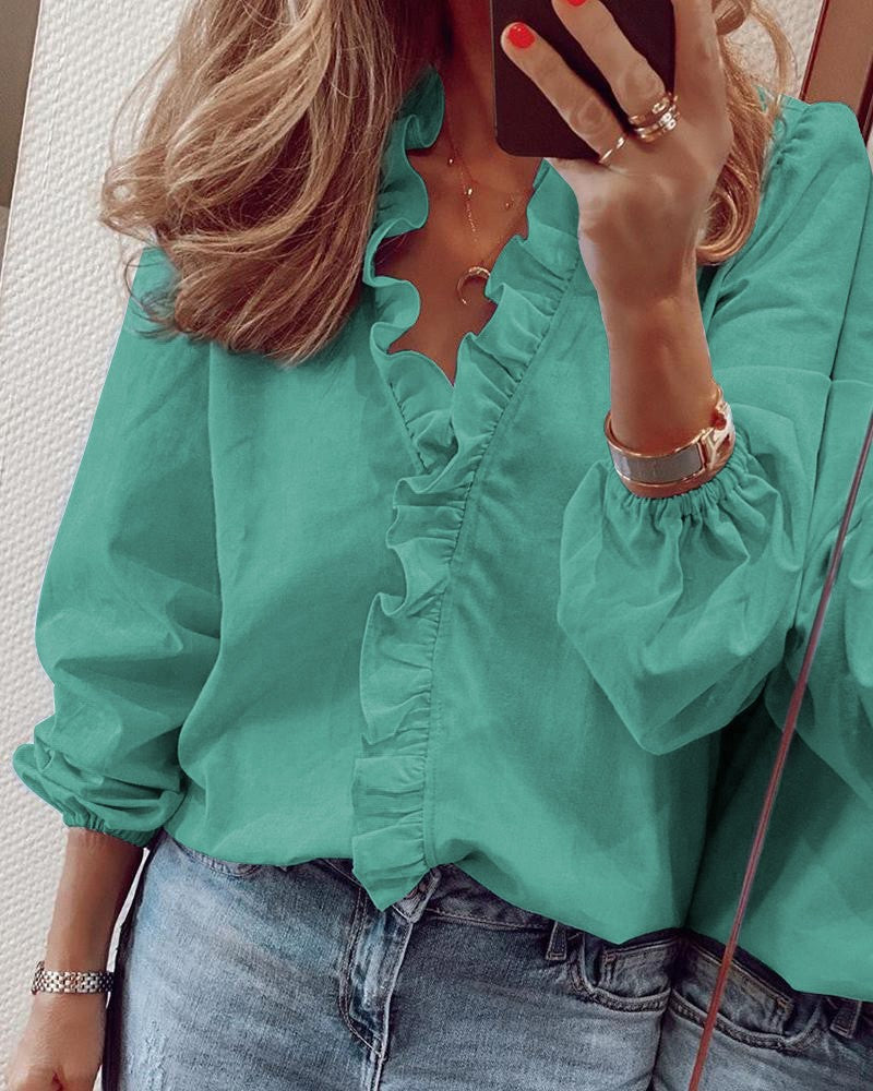 New Long sleeved Ruffled Shirts for Women in Spring and Summer in Europe and America